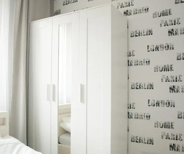 Karolewska Apartman *